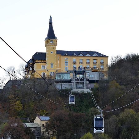 Ústí nad Labem Hotel Vetruse מראה חיצוני תמונה